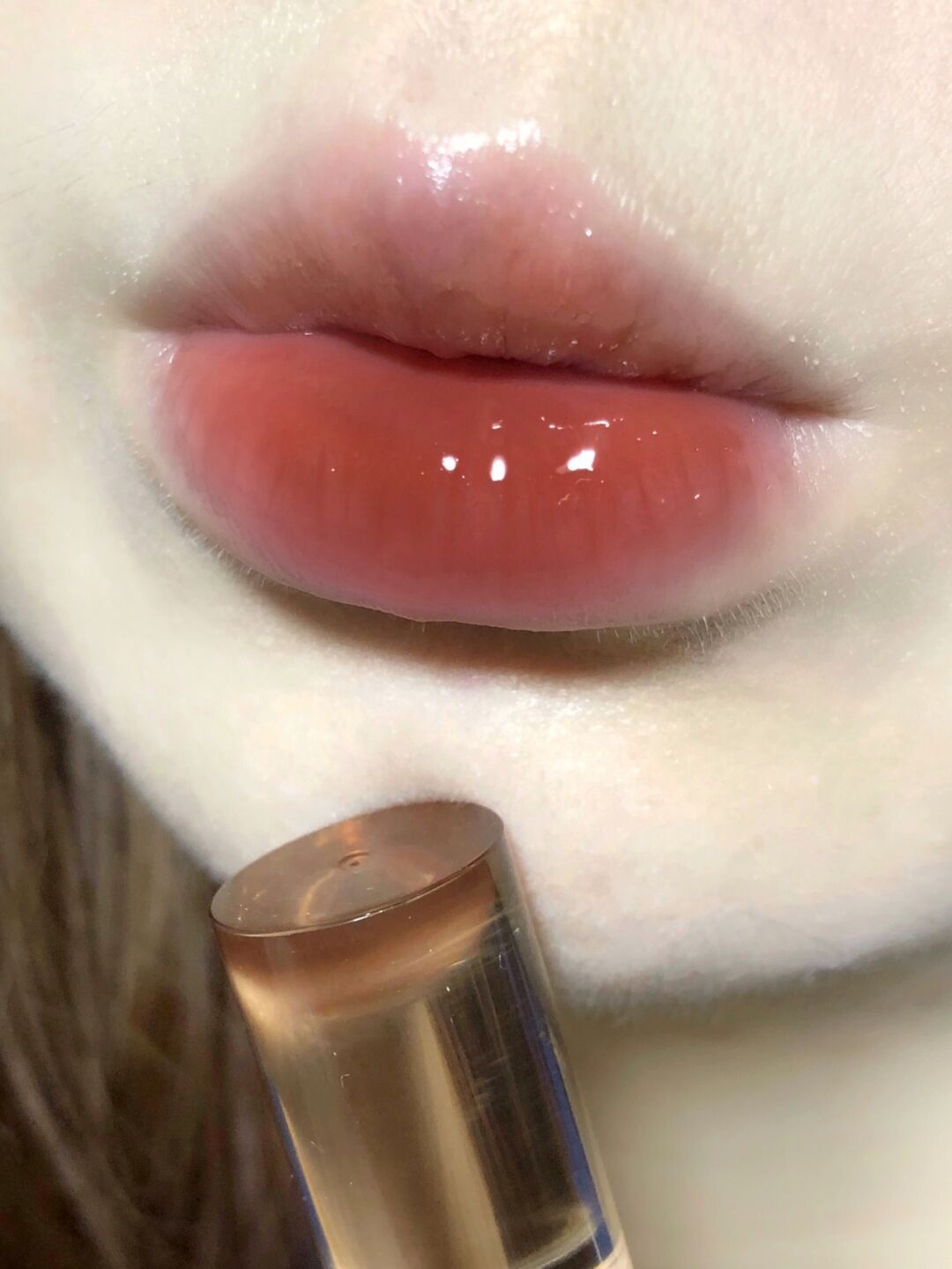 Aqua Lip Glaze Lipstick (1)