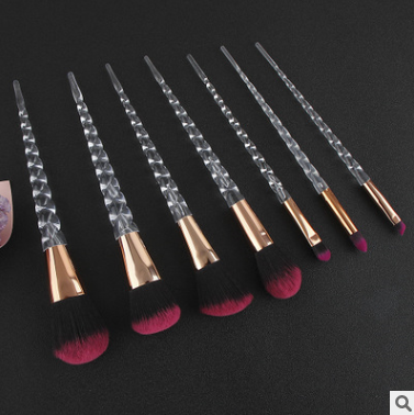 7 Crystal Makeup Brush Transparent Spiral Handle Horn Brush Set (4)