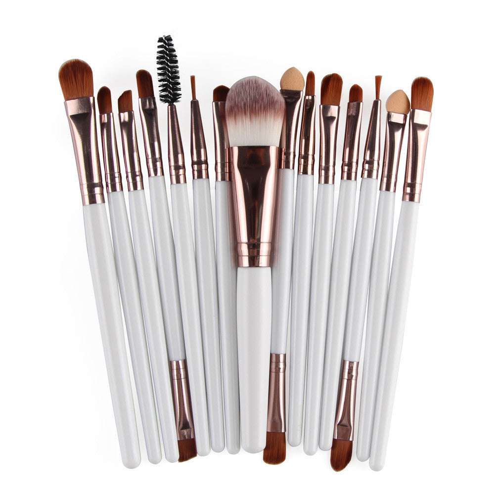 Set of 15-Piece Makeup Brushes (3)
