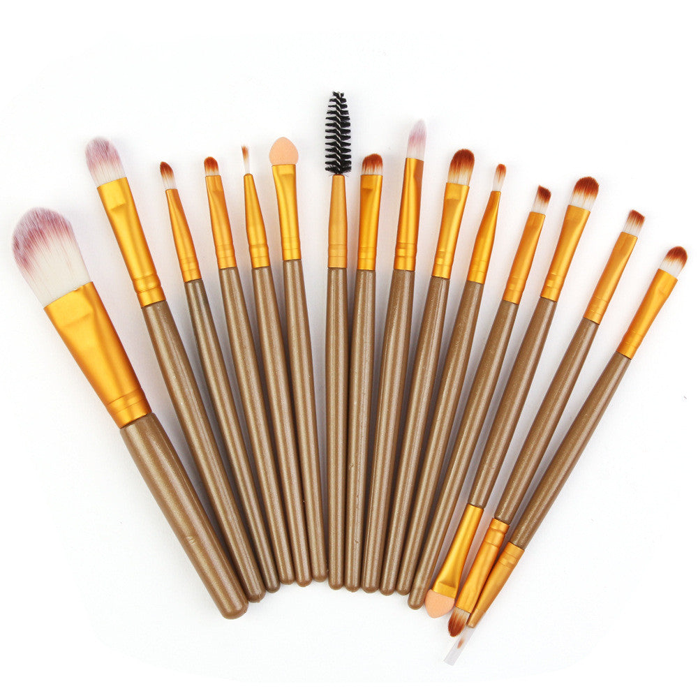 Set of 15-Piece Makeup Brushes (2)