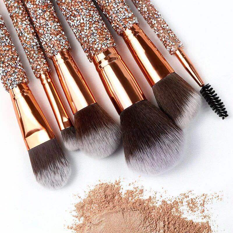 Ten Diamond-Encrusted Makeup Brushes (3)