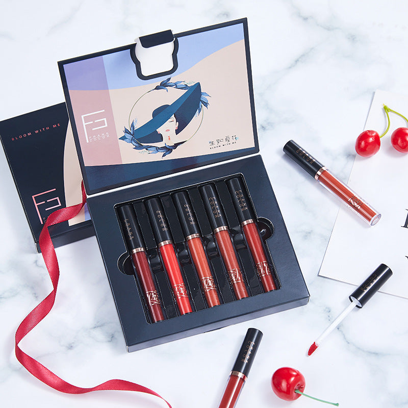 Matte Waterproof White Lipstick (9)