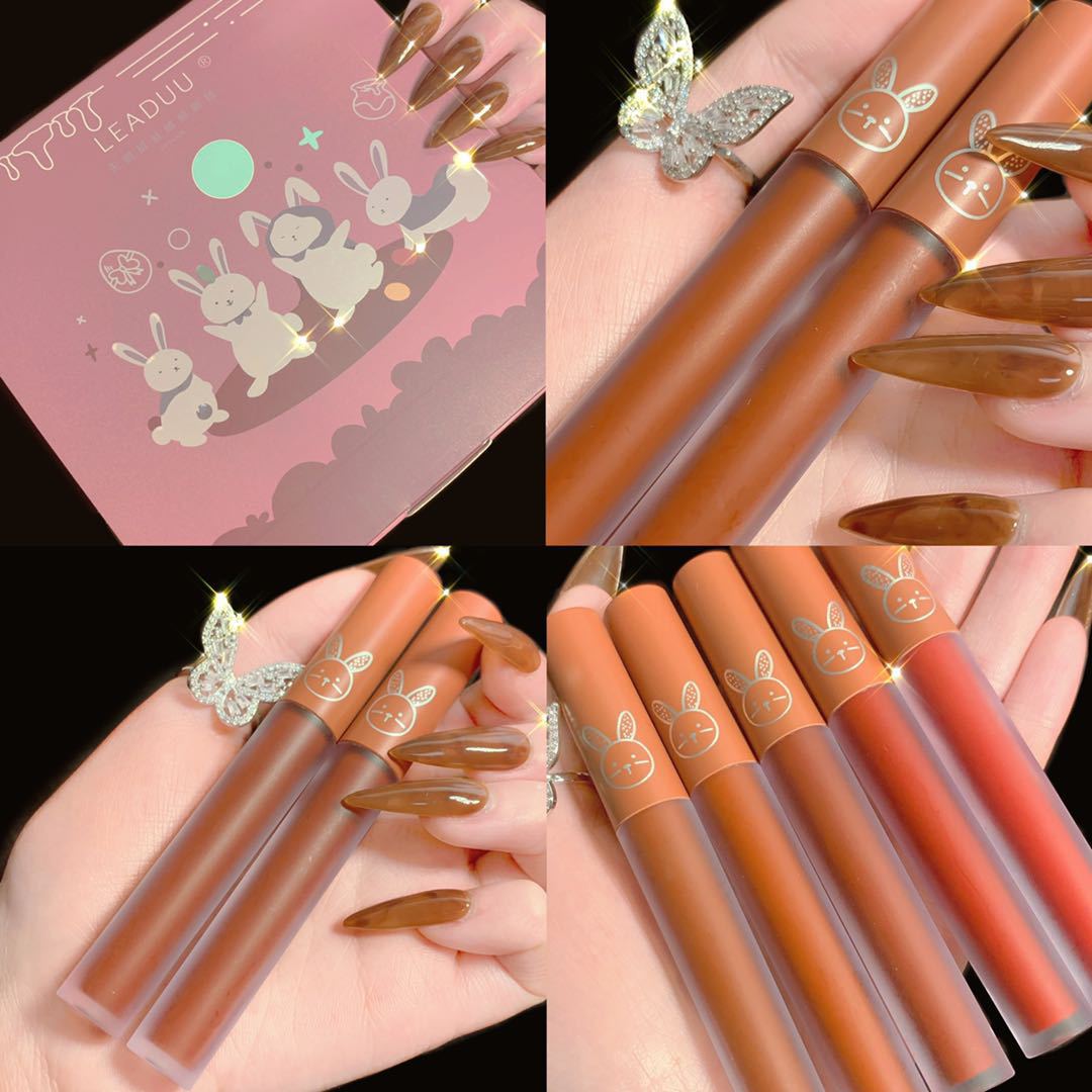 Matte Waterproof White Lipstick (7)