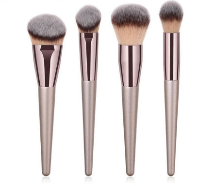 Wooden Handle Champagne Gold Makeup Brush Foundation Brush Kit (3)