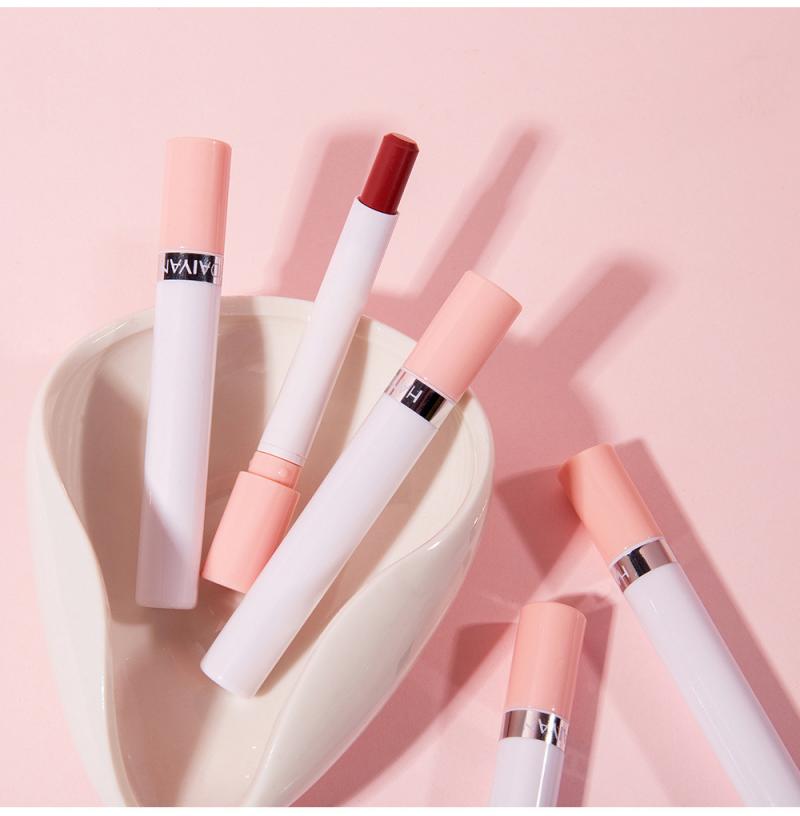 Matte Mist Lipstick (2)