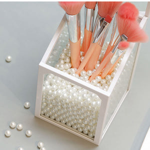 Bucket Makeup Brush