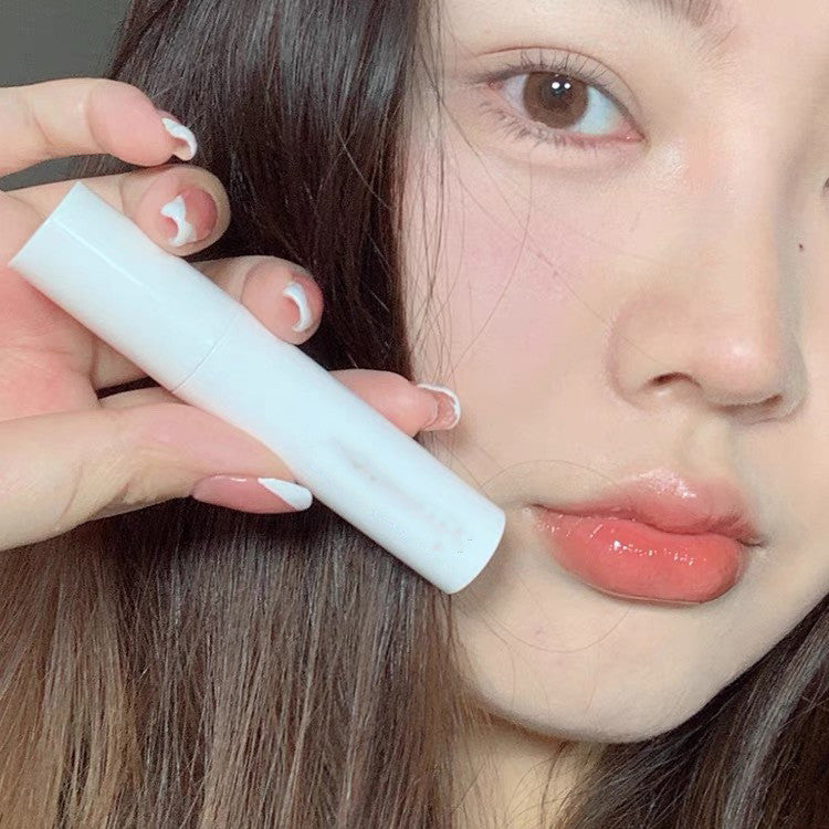 Long Lasting Moisturizing Lipstick for White Students (1)
