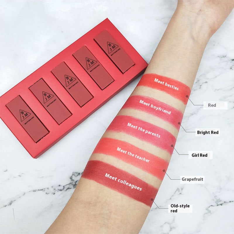 5 Vitamin Lipstick Set (1)